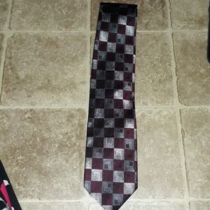 Men's necktie